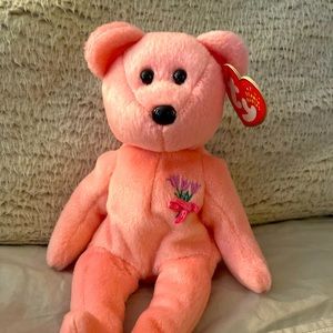 MUM - Retired 2001 Ty Beanie Baby - NWT